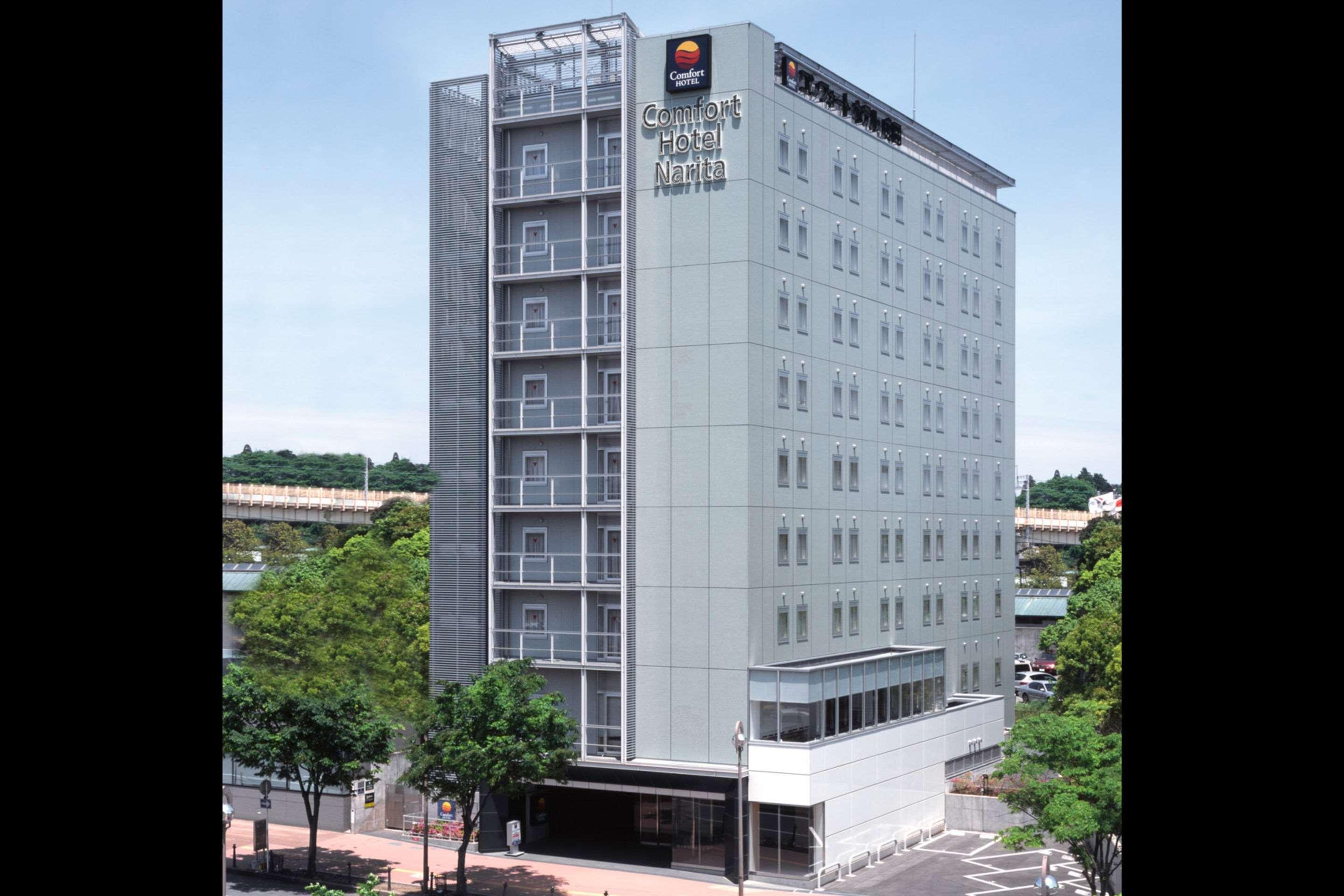 成田机场康福特茵酒店 外观 照片